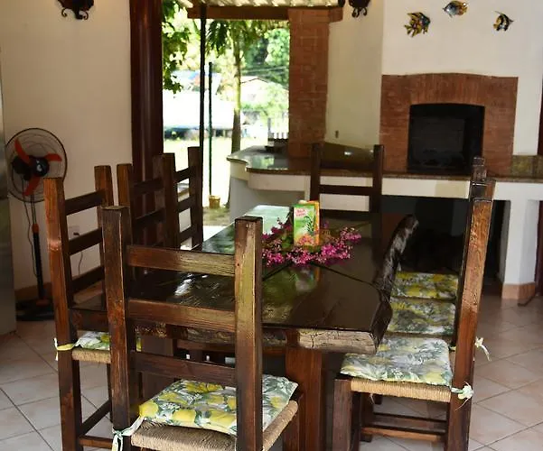 Jessies Seychelles Beau Vallon (Mahe)