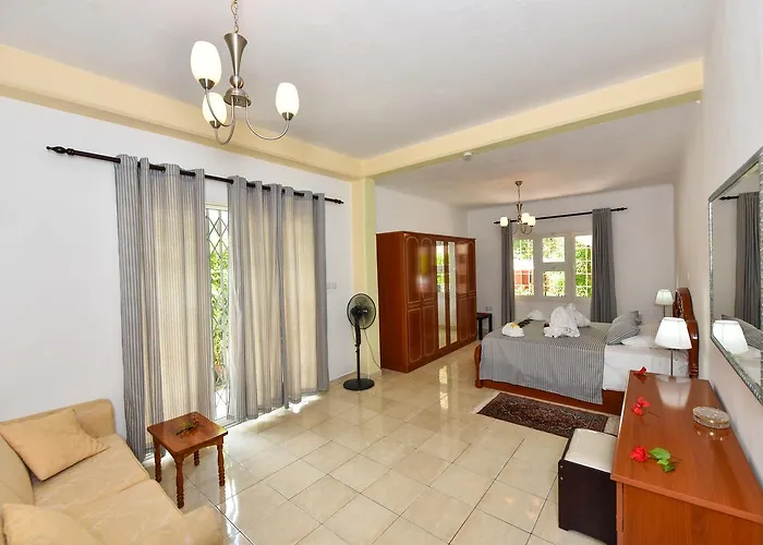 Jessies Seychelles 3*